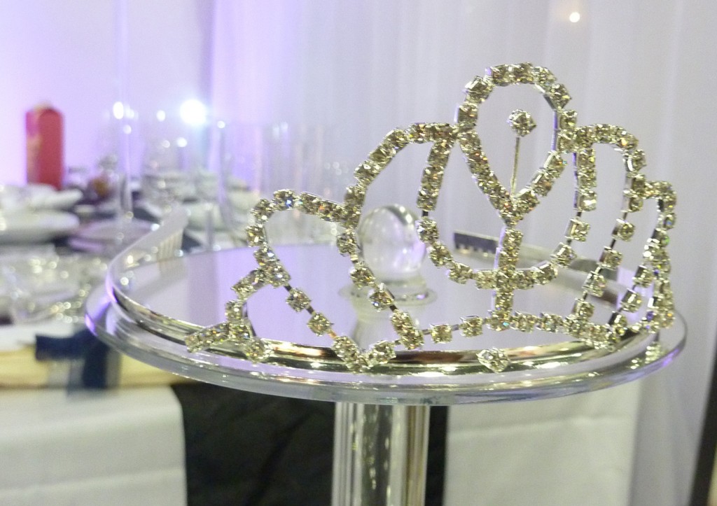 Large queen tiarra Queen Tiara